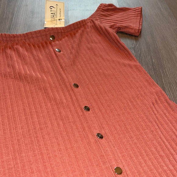 Tight fitting peach dress size small - Picture 2 of 3